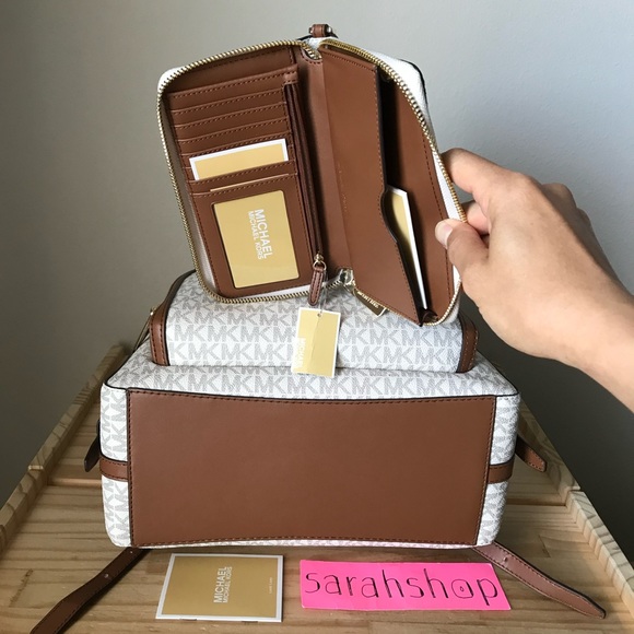 🌼Michael Kors Backpack Set - Picture 5 of 16